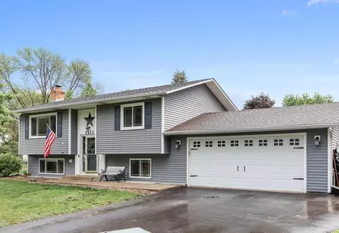 1111 Lilac Ct, Hastings, MN 55033