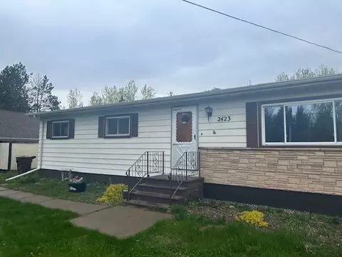 2423 E 41st St, Hibbing, MN 55746