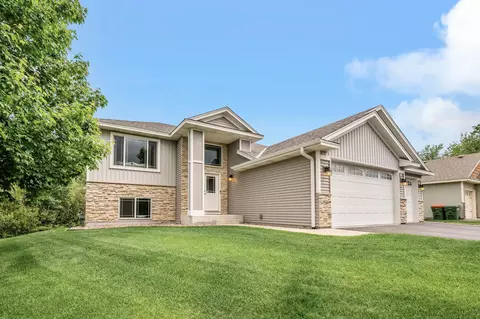 8661 Xylite St NE, Blaine, MN 55449