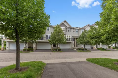 3561 Hazel Trl #D, Woodbury, MN 55129