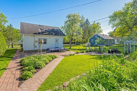 4227 Luverne St, Duluth, MN 55804 photo 8
