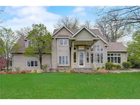5180 Park Ave, White Bear Township, MN 55110