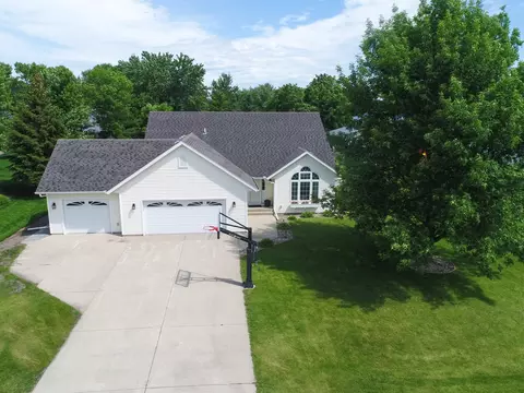 1101 Lochmist Ln NW, Alexandria, MN 56308