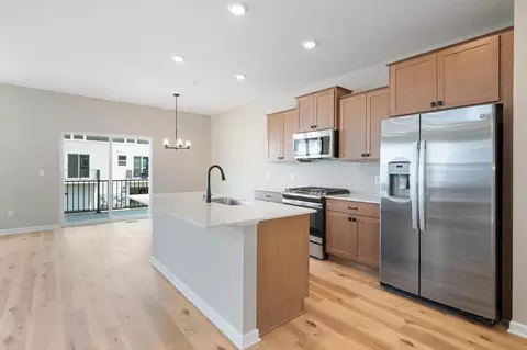 6643 Wildflower Way, Minnetrista, MN 55331