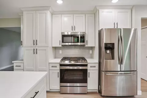 4481 N Mallard Trl, Eagan, MN 55122 photo 12