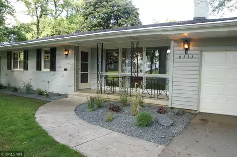 6313 Warren Ave S, Edina, MN 55439