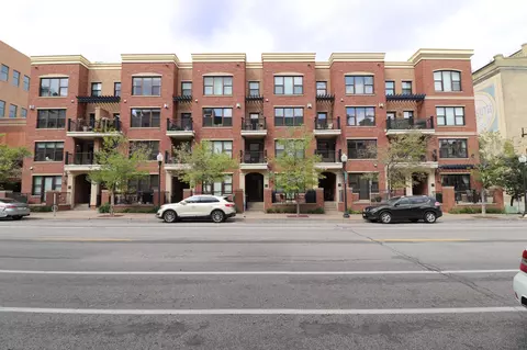 545 S 2nd St #208, Minneapolis, MN 55401