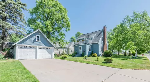 901 NW 2nd Ave, Grand Rapids, MN 55744
