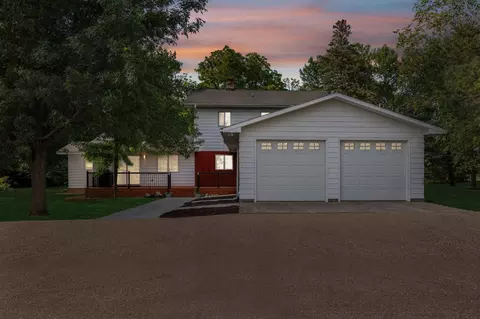 18655 480th Ave, Morris, MN 56267