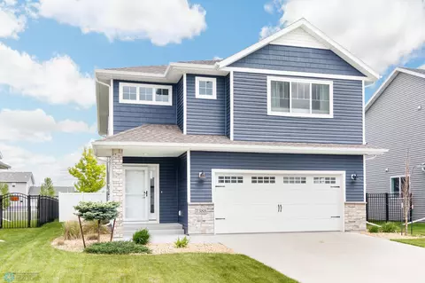 7388 17th St S, Fargo, ND 58104