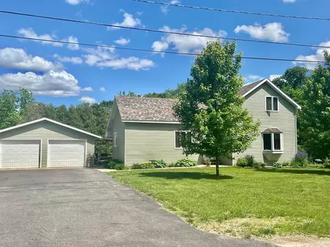521 Division St, Waterville, MN 56096