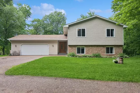 21466 E Birchwood Cir NE, Linwood Twp, MN 55011