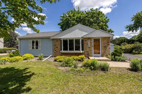 8225 Thomas Ave S, Bloomington, MN 55431 photo 32