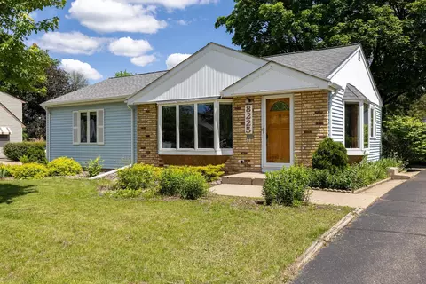 8225 Thomas Ave S, Bloomington, MN 55431 photo 31