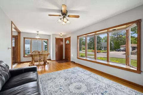 8225 Thomas Ave S, Bloomington, MN 55431 photo 8