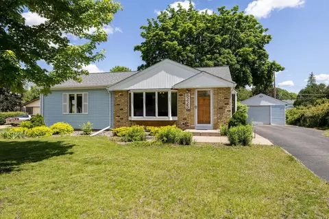 8225 Thomas Ave S, Bloomington, MN 55431