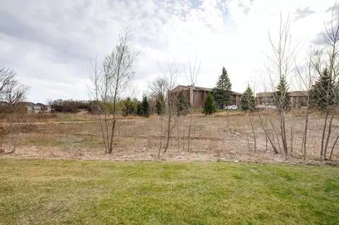 3477 Chestnut Ln, Eagan, MN 55123 photo 26