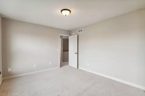 3477 Chestnut Ln, Eagan, MN 55123 photo 20