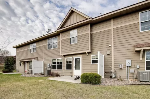 3477 Chestnut Ln, Eagan, MN 55123 photo 27