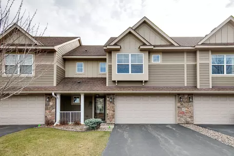 3477 Chestnut Ln, Eagan, MN 55123 photo 5