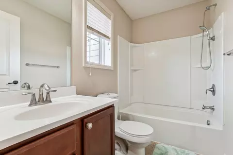 3477 Chestnut Ln, Eagan, MN 55123 photo 22