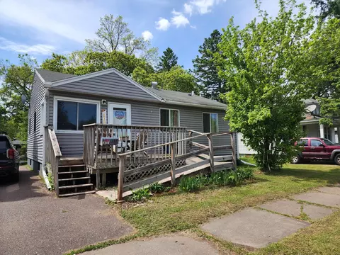 317 19th St, Cloquet, MN 55720