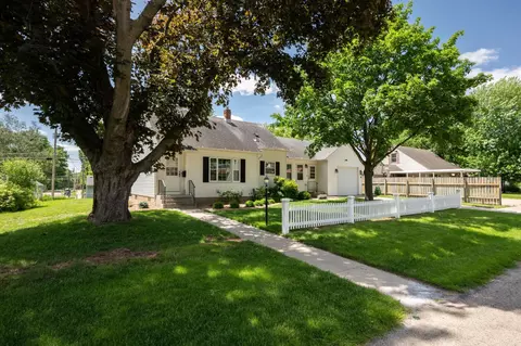 602 15th St NW, Rochester, MN 55901