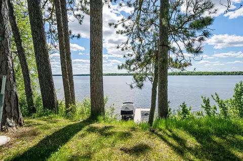 30217 E Shore Dr, Pengilly, MN 55775