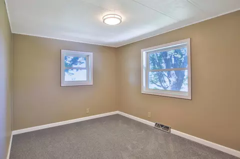6255 Kenyon Blvd, Faribault, MN 55021 photo 18