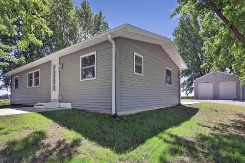 6255 Kenyon Blvd, Faribault, MN 55021 photo 4