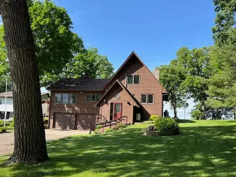 70399 229th St, Dassel, MN 55325