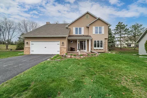 8594 Pinehurst Alcove, Woodbury, MN 55125