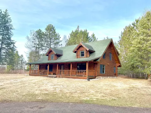 7185 Giants Ridge Rd, Embarrass, MN 55732