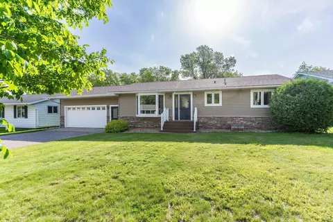 321 10th Ave SE, Elbow Lake, MN 56531