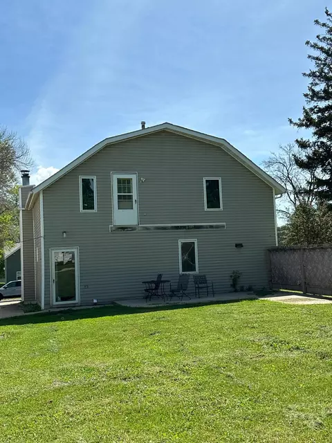 412 Buchanan Ave, Spring Valley, MN 55975 photo 3