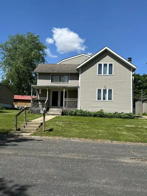 412 Buchanan Ave, Spring Valley, MN 55975