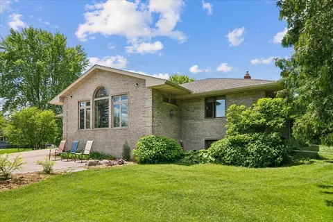 5793 Otter Lake Rd, White Bear Township, MN 55110