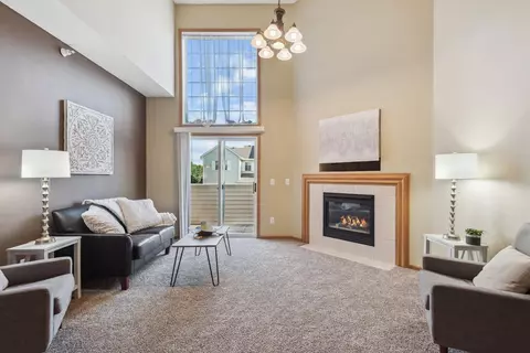 9441 Marshall Rd, Eden Prairie, MN 55347