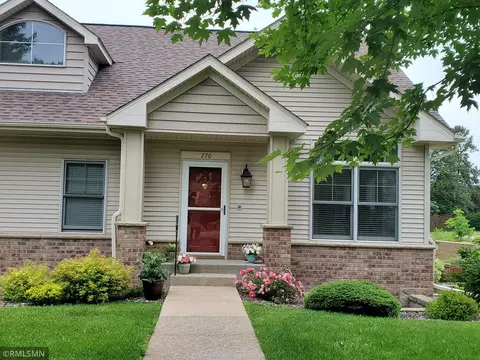 770 Parkside Ln, Columbia Heights, MN 55421