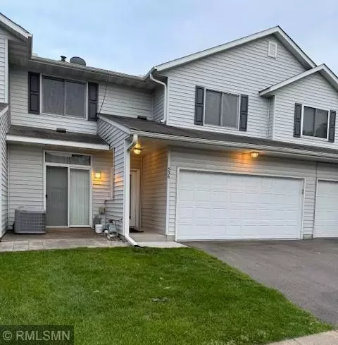 536 Roundhouse St, Shakopee, MN 55379