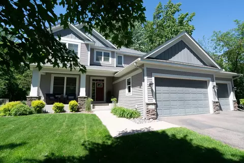 1870 16th St NW, New Brighton, MN 55112