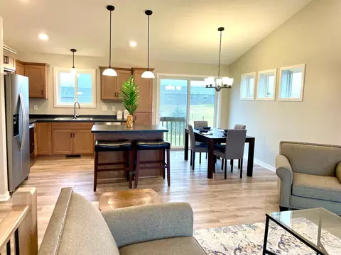 554 9th St, Wanamingo, MN 55983 photo 6