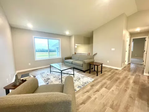 554 9th St, Wanamingo, MN 55983 photo 8