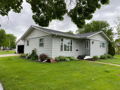 1205 Diagonal Rd, Worthington, MN 56187