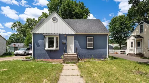 5415 Dupont Ave N, Minneapolis, MN 55430