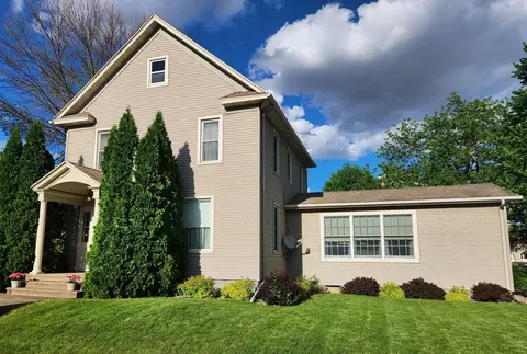 205 Mill St S, Brownsdale, MN 55918