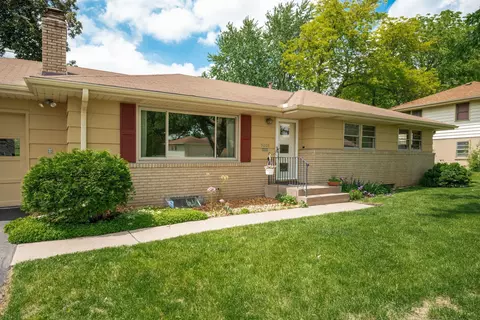 9208 Upton Ave S, Bloomington, MN 55431