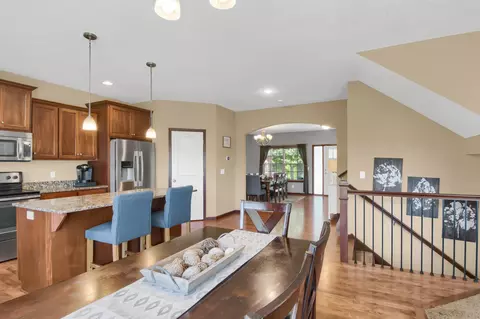 17725 69th Pl N, Maple Grove, MN 55311
