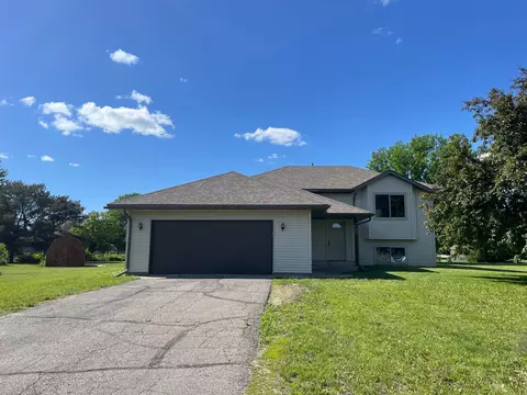 405 Marie Ct, Saint Stephen, MN 56375