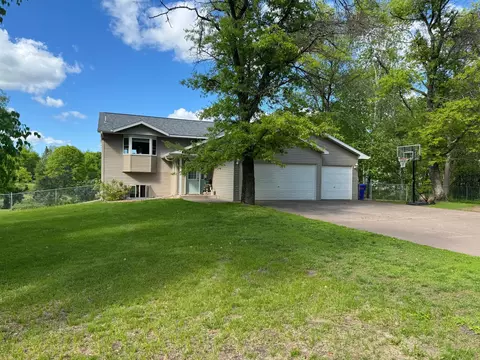 3229 Blueberry Ln, Sturgeon Lake, MN 55783